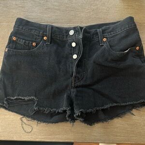 Levi’s cut off shorts
